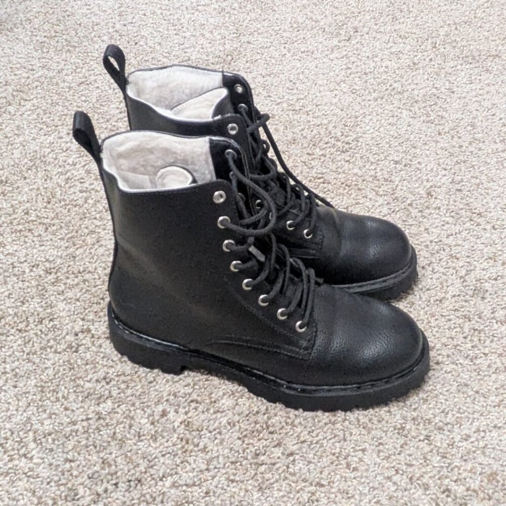 H&M lace up leather boots